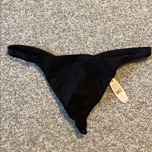 V-string thong NWT size L
